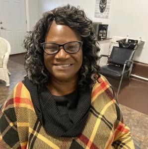 Meet your Posher, Sharon